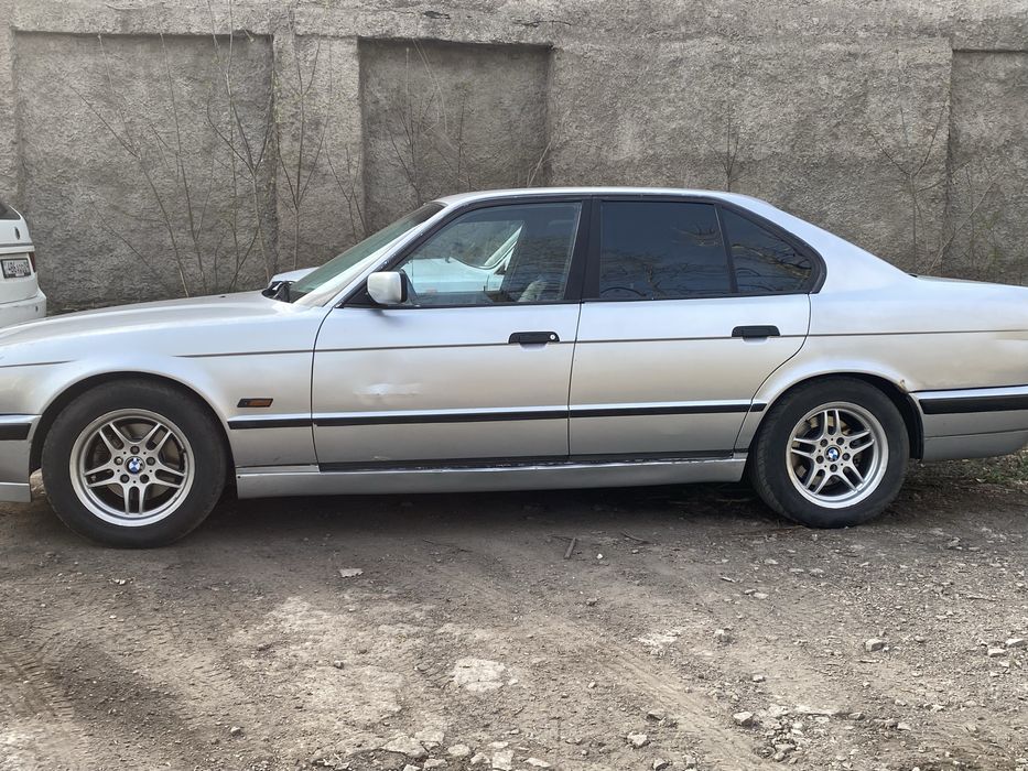 Продаю Диски бмв R16 37 стиль