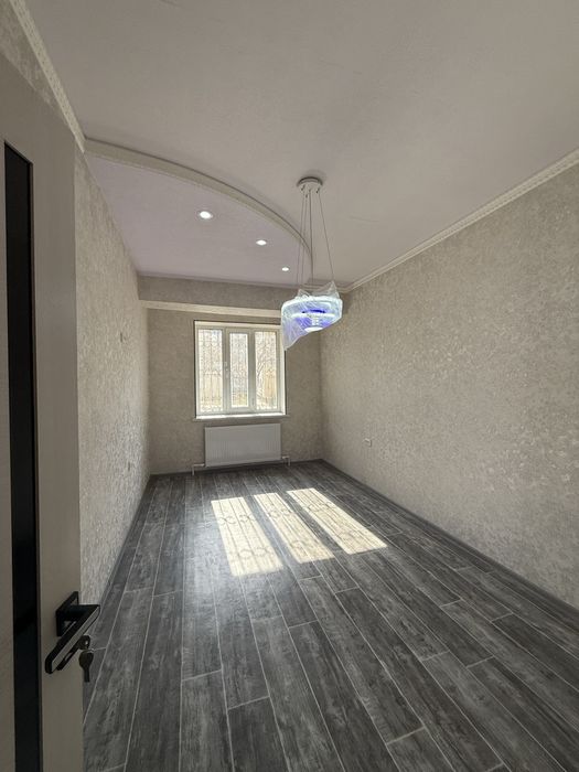 Суперда 3 хона безглухой квартира сотилади