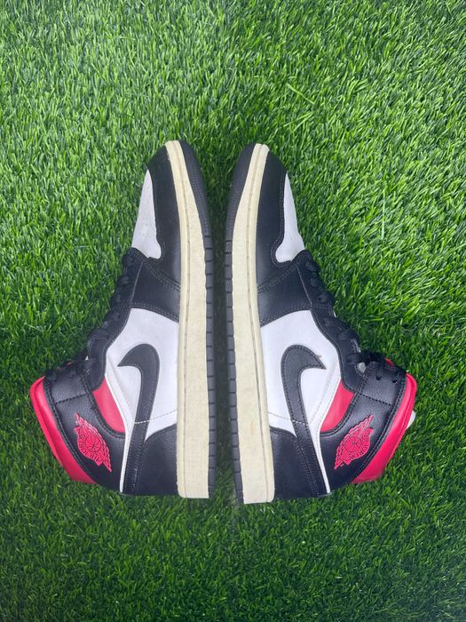 Nike Air Jordan 1 Mid Wmns Дамски Маратонки