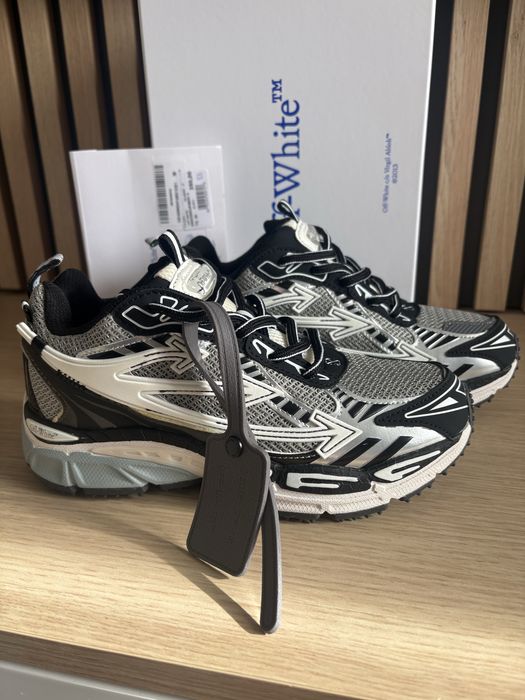 Off white be right back 38