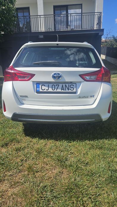 TOYOTA Auris 2013 — imagine 4