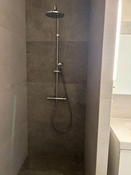 Дава се под наем Тристаен апартамент в София, Хладилника - 100 кв.м за 1396.38 € - Снимка #9