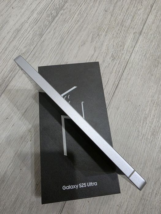 Samsung S25 Ultra