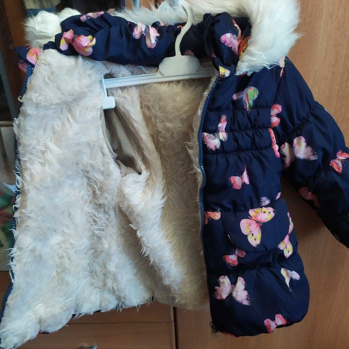 Детские зимние вещи продам.