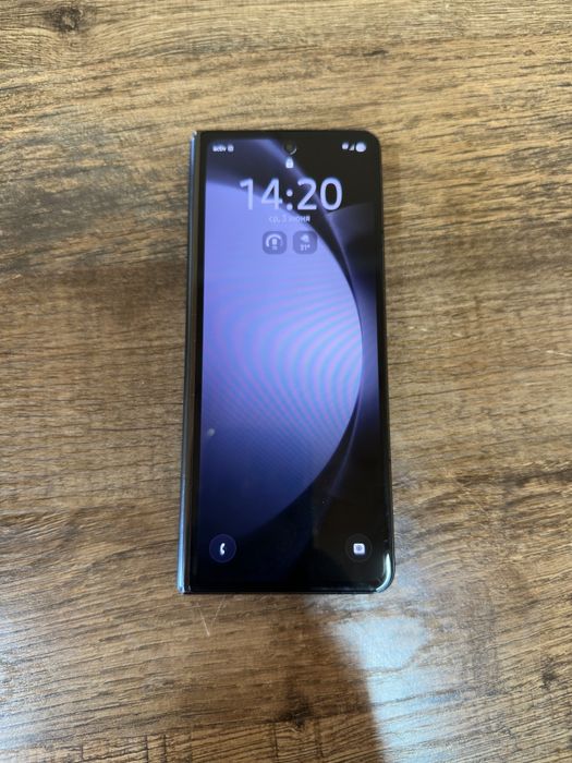 Samsung Galaxy Z Fold5