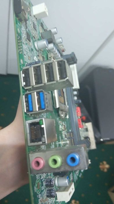 Материнская плата B365