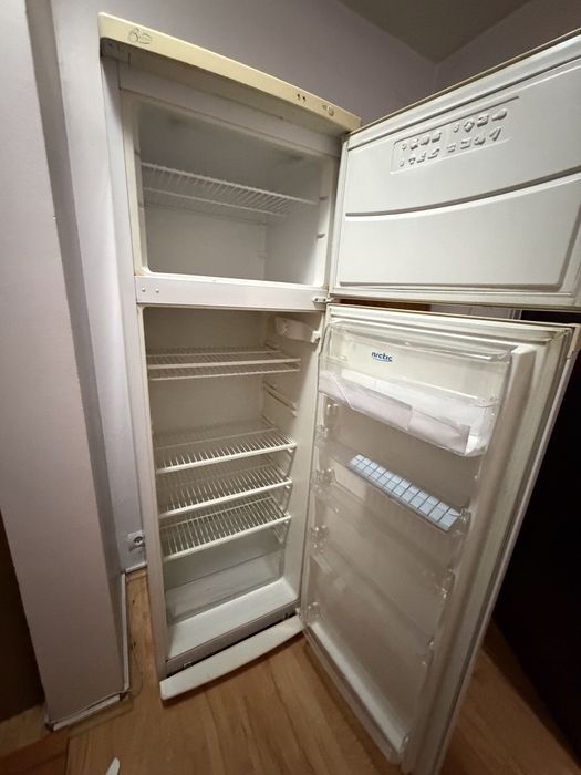 Frigider functional