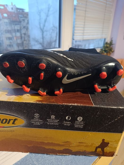 Спортни стоки футболни обувки