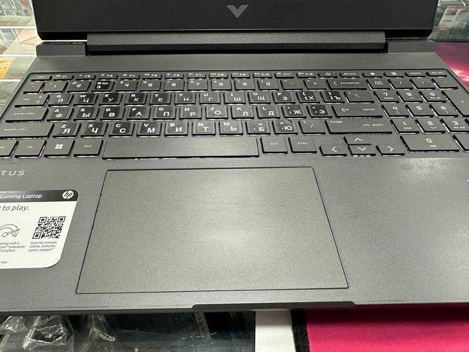 HP Victus 15-FA0031DX 15.6 i5 12450H-8GB-512SSD-4GB 1650 GTX