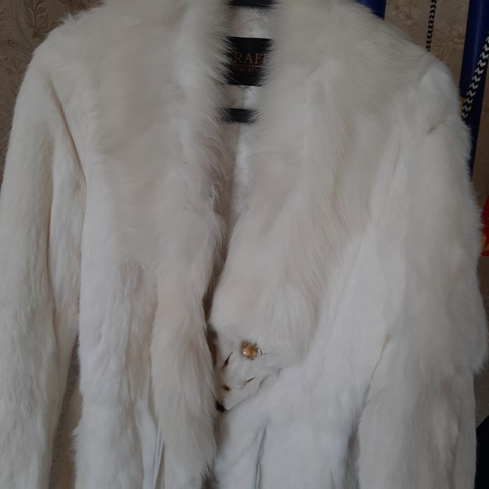 Шуба в хорошем состоянии