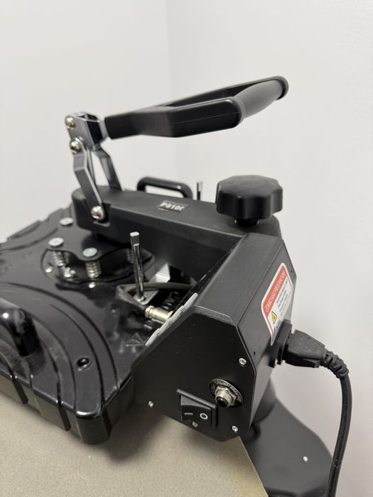 Presa termica P8100 (pentru tricouri si textile)