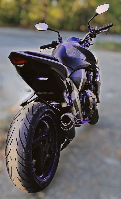 Honda CB1000R (Special Blue Edition)