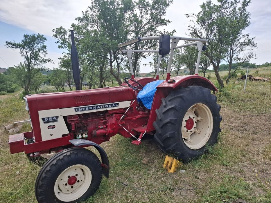 Tractor international