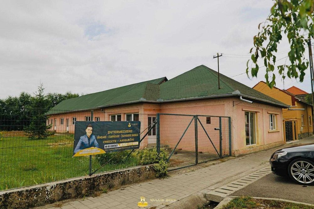 De vânzare – Spațiu comercial cu teren de 1.565 mp – Carei, jud. Satu Mare 0% comision