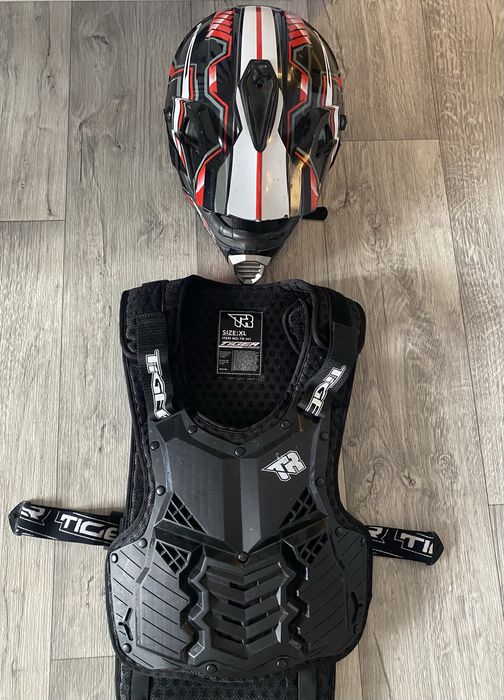 Мотоэкипировка в комплекте