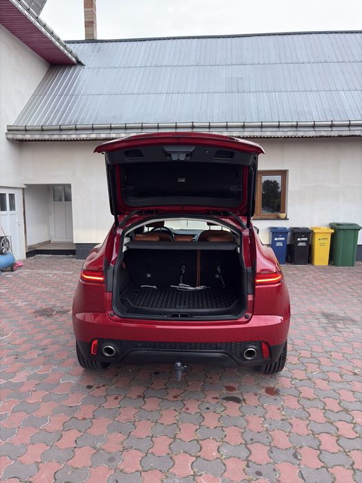 Jaguar E Pauce Metrix 2018 cel mai dotat posibil