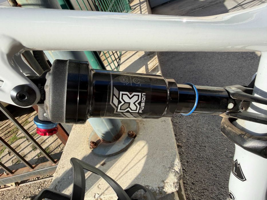 Specialized Chisel FS 29" (2024/2025) - XC Full Suspension (Мекица), размер L