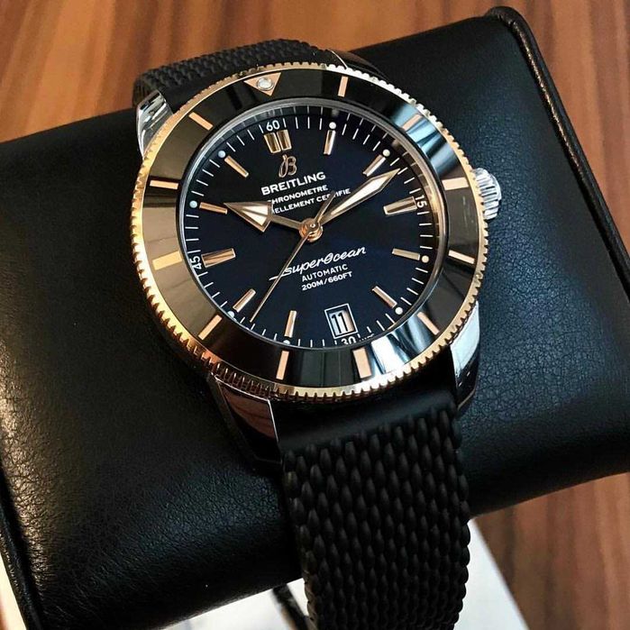 Breitling SUperocean Heritage II b