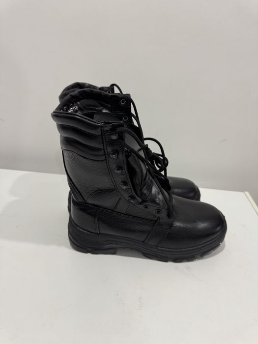 Зимние берцы черные