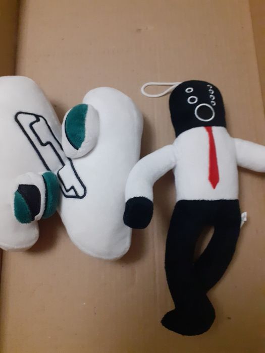 Игрушки по 100 каждая