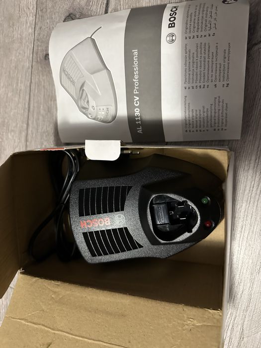 BOSCH AL 1130 CV Incarcator Acumulator LI-ION 10.8V / 12V