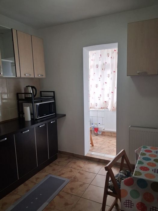 Proprietar inchiriez apartament 2 camere Navodari str Randunelelor 0742019750