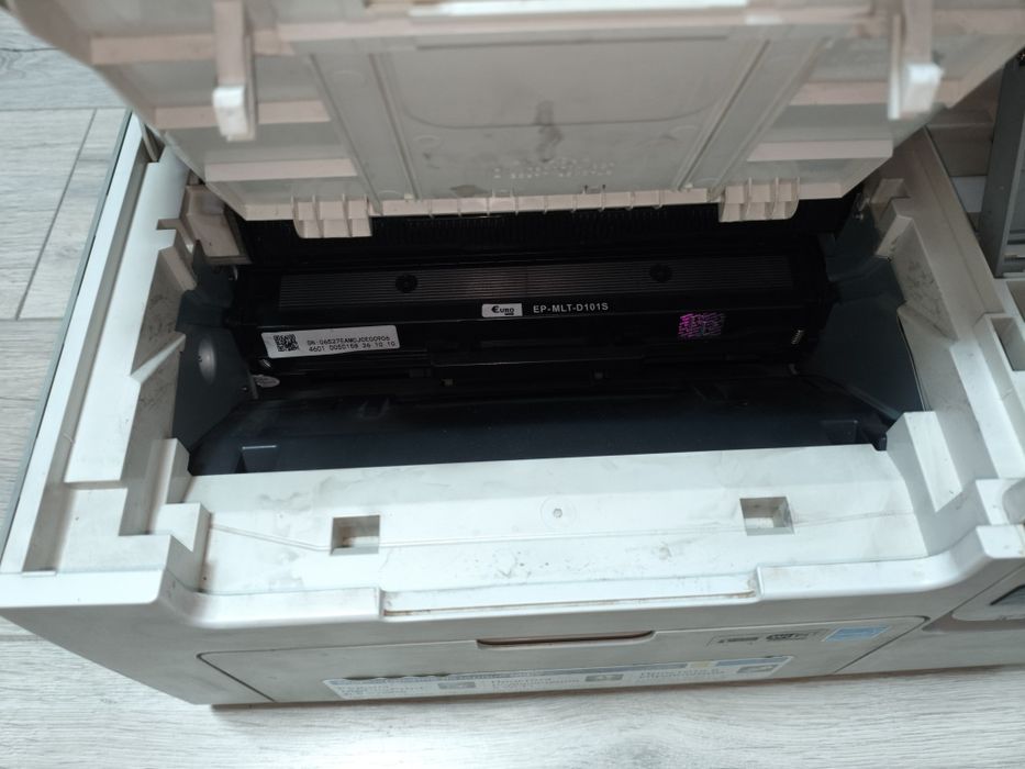 Продам принтер МФУ Samsung Scx 3405w.