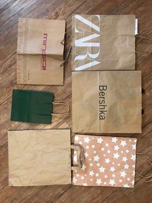 Подарочные пакеты