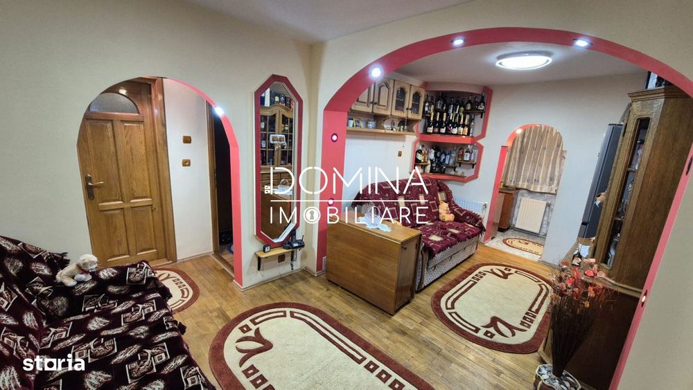 Vanzare apartament 2 camere, str. 1 Decembrie 1918 - zona liceului Ped