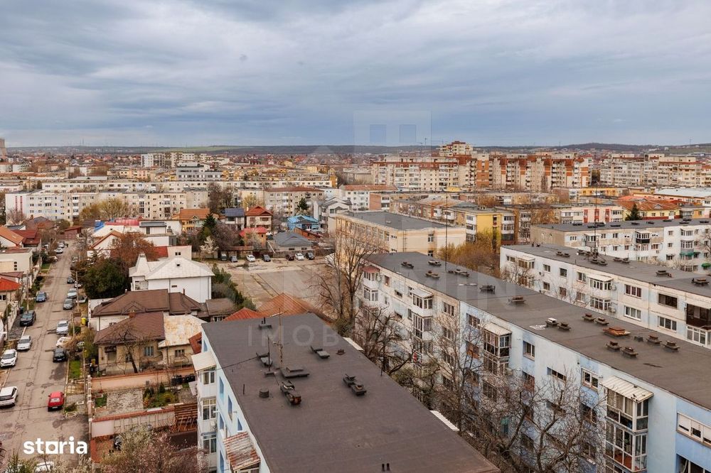 Garsoniera Decomandata pe Dezrobirii -centrala termica -etaj 9 -34mp