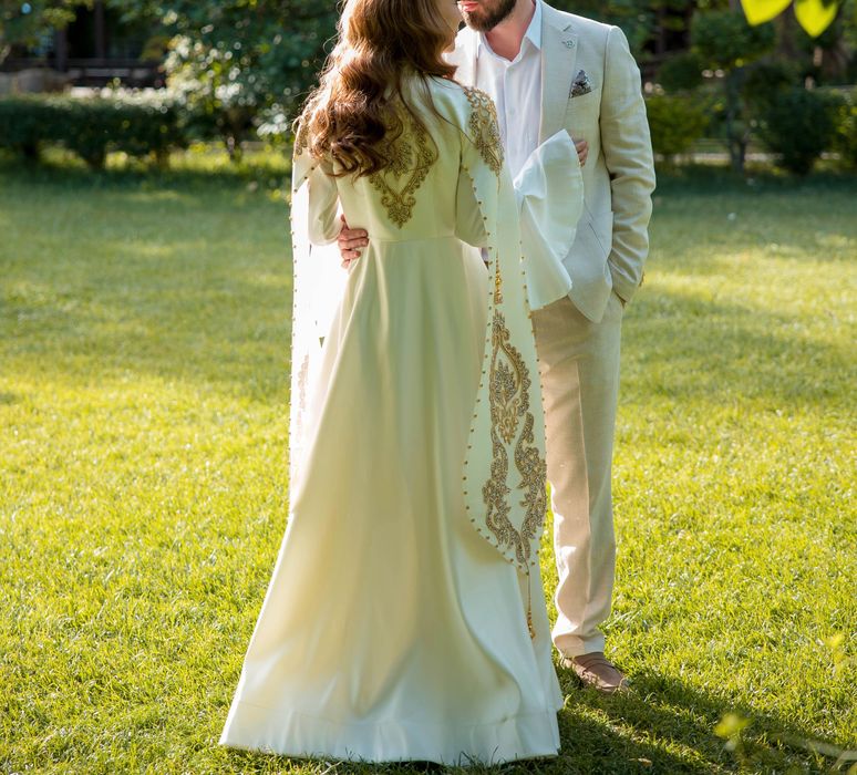 Платье свадебное