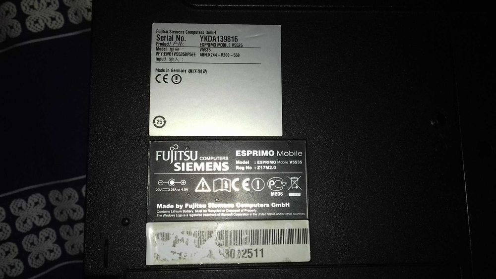 Laptopuri Fujitsu Esprimo Mobile V5535/V5515 si Acer Aspire 1650 funct