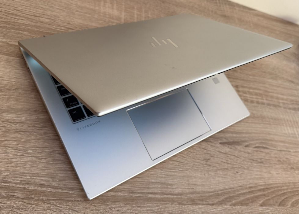 HP Elitebook 840 G10 CA NOU - GARANTIE ! 16GB i5 13th Mobile Working !
