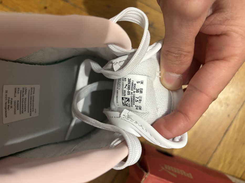 Оригинални дамски кецове Puma Karmen (Платформа) – Р-р 38 (24 см)