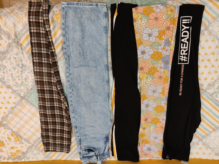 Дрехи за момиче на 9-10 Г.