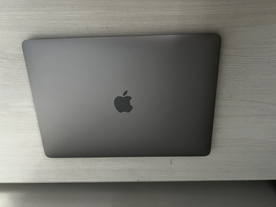 Apple MacBook Air 13.3” M1 (2020) 8/256 Space Gray