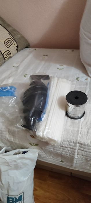 Продам шарики разные.