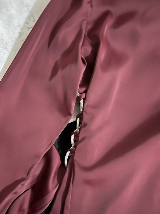 Продаю новое вечернее платье