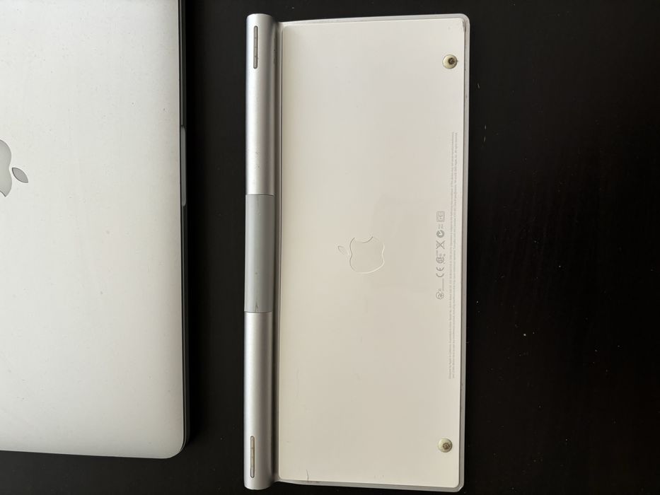 Tastatura Apple Wireless