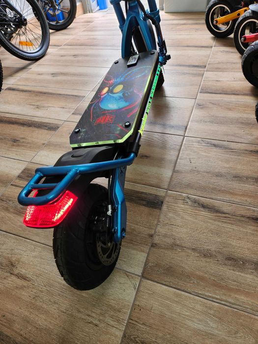 Разпродажба Kaabo Wolf Warrior X GT 2x1100w Custom Blue+Color Deck