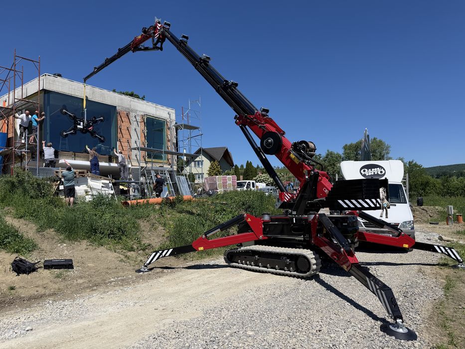 Închiriem utilaje Spider Crane Hoeflon C30e și C6e - macara