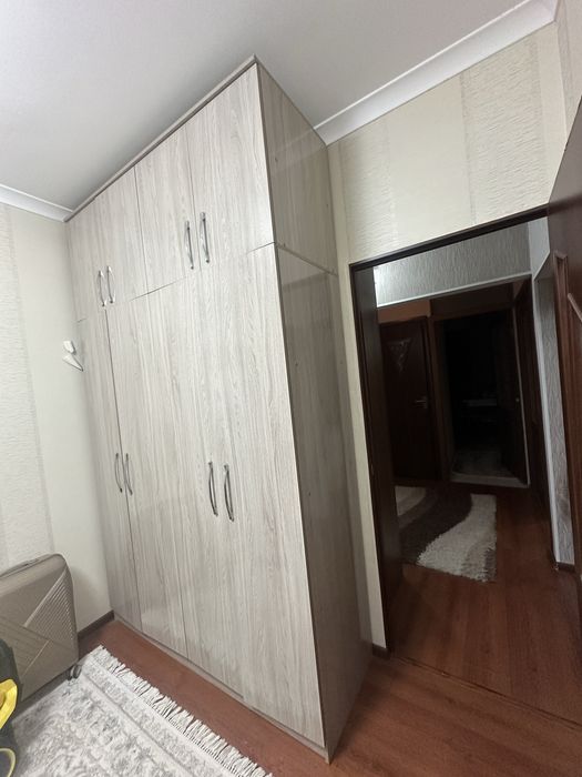 Шкаф-шифоньер продам