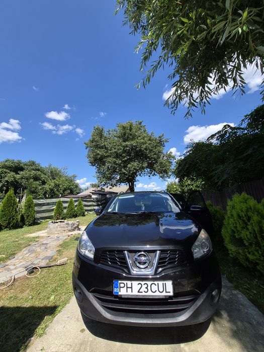 Vând nissan qashqai