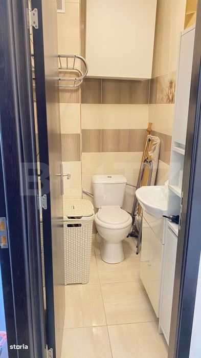 Apartament cu 3 camere, 71 mp, renovat complet, zona Tractorul