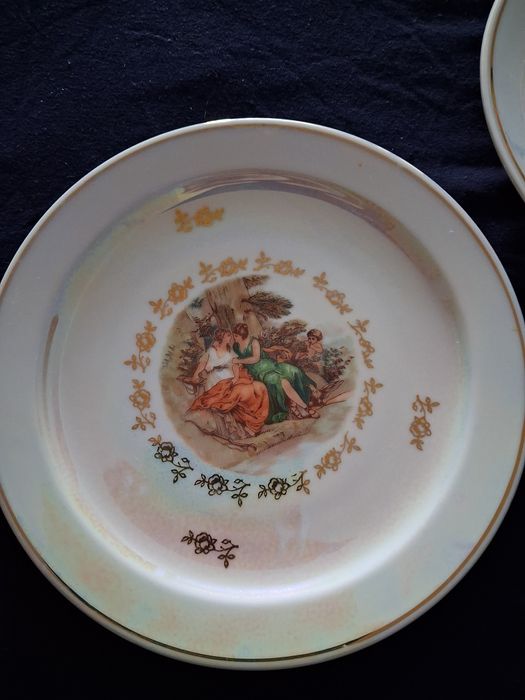 МАДОННА столовые тарелки