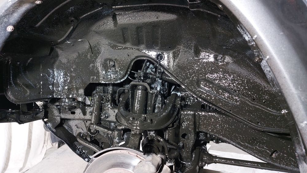 Аникорозийная обработка днища авто .пороги арки