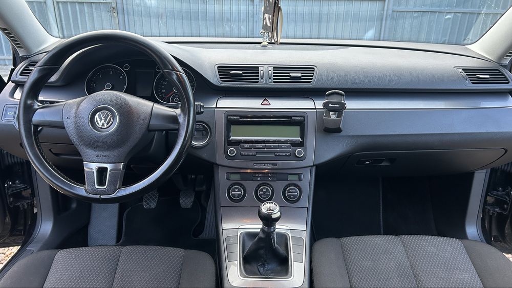 VOLKSWAGEN Passat 2009 — imagine 5