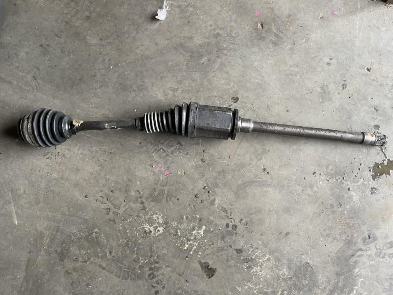 Planetara dreapta fata BMW Seria 7 F01, F02 5.0i