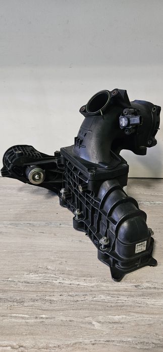 Всмукателен Колектор с Вихрови Клапи за Мерцедес Вито