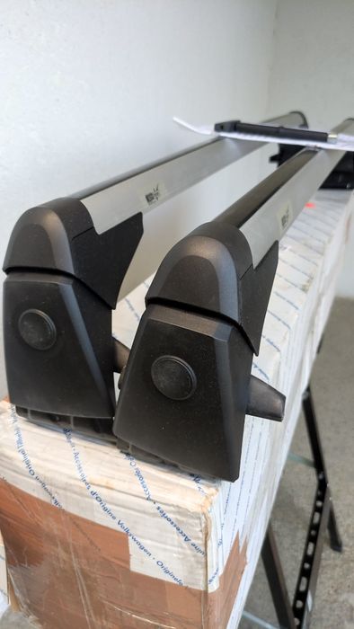 VW Passat B6 B7 Багажник за покрив (напречни греди, релси, рейлинг)